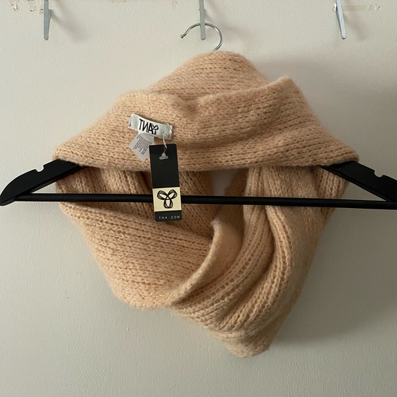 TNA Infinity Scarf - Picture 2 of 5